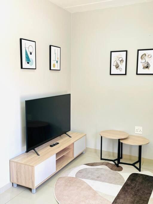 Trendy, Comfortable 1 Bedroom Apartments In 움타타 외부 사진