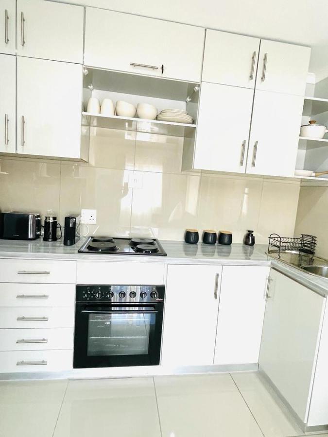 Trendy, Comfortable 1 Bedroom Apartments In 움타타 외부 사진