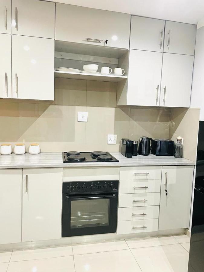 Trendy, Comfortable 1 Bedroom Apartments In 움타타 외부 사진