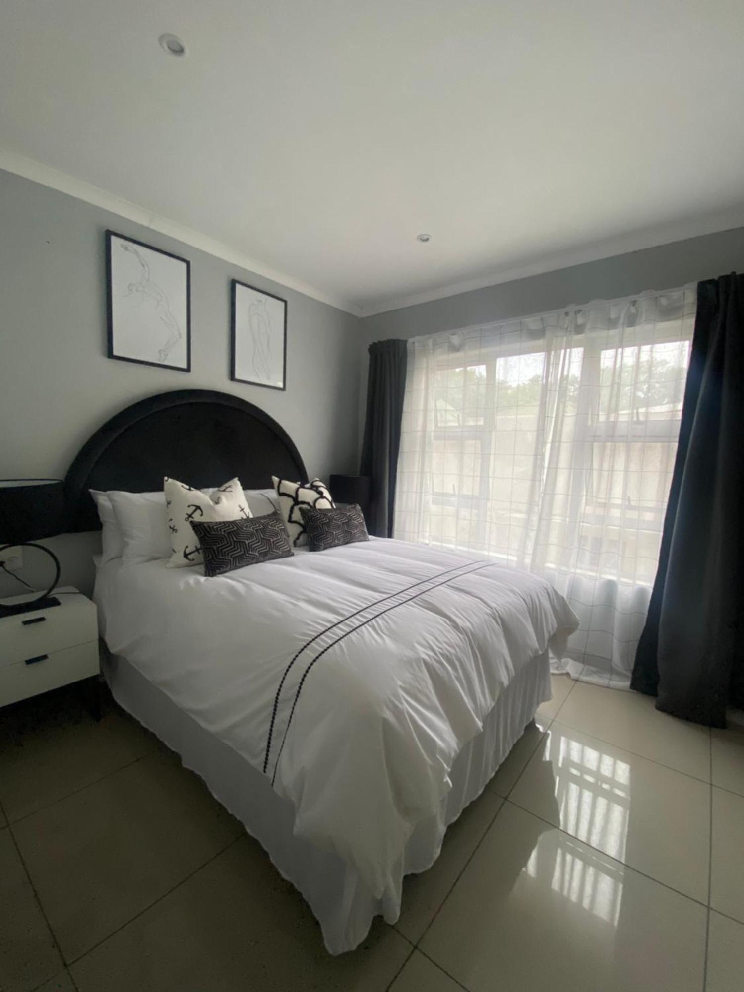 Trendy, Comfortable 1 Bedroom Apartments In 움타타 외부 사진